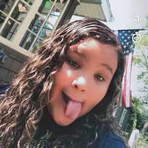 Meet your Posher, Riyanna